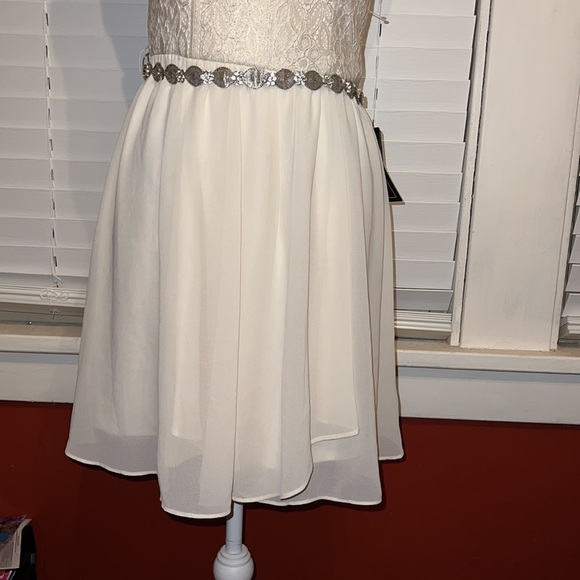 A Byer Homecoming Prom Wedding Formal Simple Dress - Picture 2 of 8